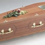 funerals-totnes-devon-wood-coffins-lichfield-mahogany-veneer