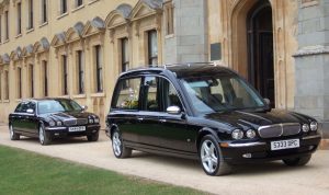 blog-ten-vehicles-hearse-big-black