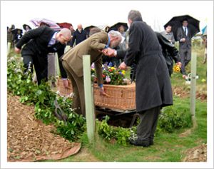 arranging-funeral-news-green-woodland-buriel